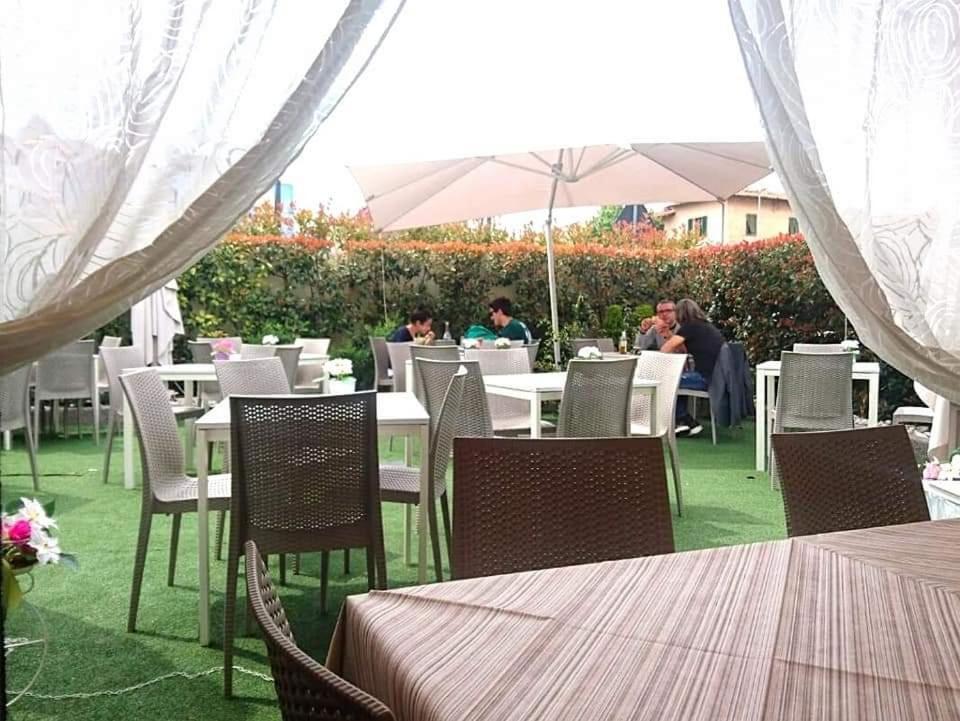 B&B La Sicilia A Tavola ピサ エクステリア 写真